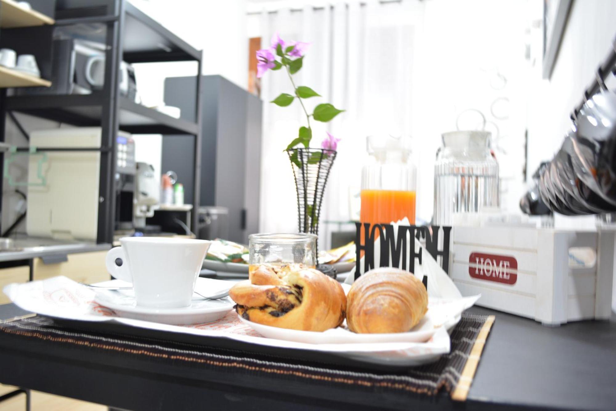 Mario'S House Bed and Breakfast Napels Buitenkant foto